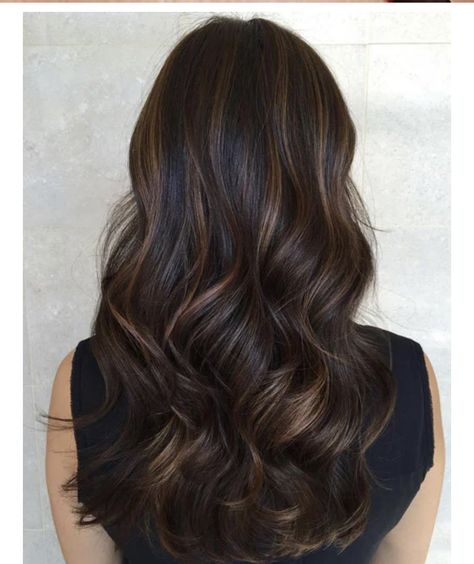 Ombre Vs Balayage, Brown Bayalage Hair, Color Cafe Cabello, Chocolate Brunette Hair Color, Beachy Balayage, Pelo Color Vino, Balayage Styles, Pelo Cafe, Summer Hair Color Ideas