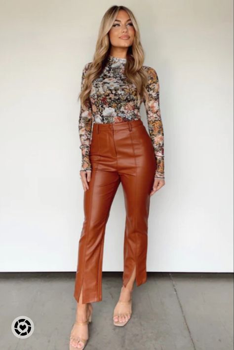 Edgy Business Casual, Lane 201, Brown Leather Pants, Leather Pants Outfit, Leg Design, Business Casual Outfits, Work Attire, Stretchy Fabric, Look Fashion