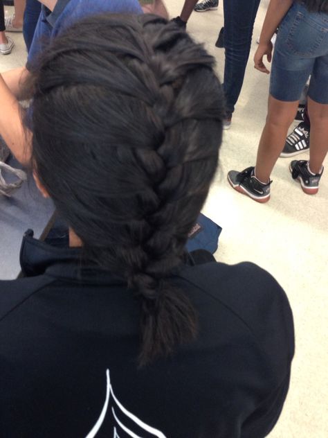 French braid for short hair French Braid On Short Hair, French Braid For Short Hair, French Braids With Extensions, Braid For Short Hair, French Braid Short Hair, Short French, Bun Updo, French Braid Hairstyles, School Hair