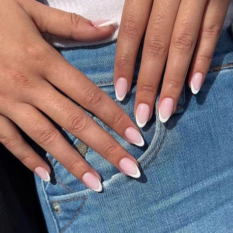 Nails With Short Nail Beds, Short Almond French Manicure, Ombre French Tip Nails Almond, French Tip Acrylic Nails Almond, Oval French Nails, French Tip Nail Polish, Brown Bayalage, Bayalage Hair, Rounded Acrylic Nails