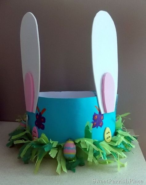 Sweet Easter Bonnet. This Easter bonnet is so cute. DIY it with craft paper to form the hat model and you can paint your beautiful pattern with the color you like. As usual, glue the ears and then you can make some decorations with colorful tissue paper and tiny Easter eggs. Easter Hat Ideas, Boys Easter Hat, Easter Bonnet Ideas, Easter Bonnets For Boys, Ikea Hat, Easter Hat Parade, Easter Bonnets, Easter Hat, Easter Hats