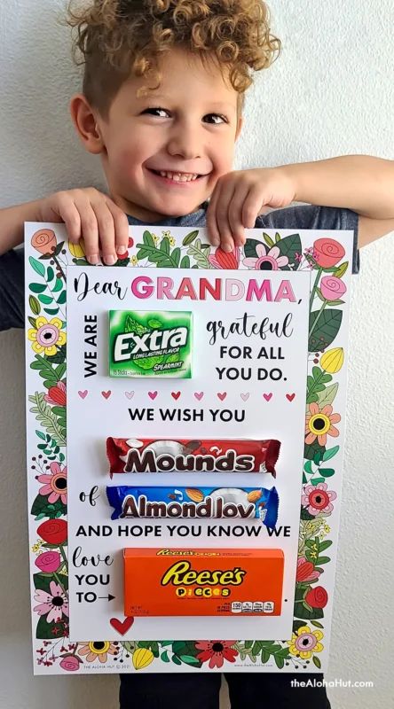 Birthday Card Ideas For Grandma Funny, Homemade Birthday Gift For Grandma, Mother Day Gift Ideas For Grandma, Diy Birthday Gifts For Mom From Kids, Mom's Birthday Ideas, Mothers Day Gift Ideas For Grandma, Homemade Gifts For Grandma, Grandma Birthday Gift From Kids, Birthday Ideas For Grandma