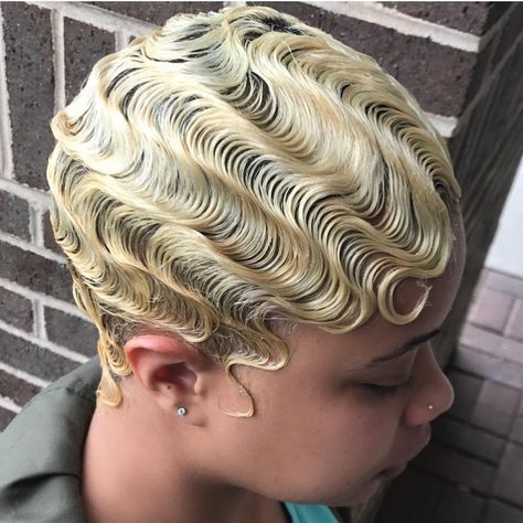 Finger Wave Tutorial, Wave Tutorial, 27 Piece Hairstyles, Finger Waves Short Hair, Finger Wave Hair, Finger Wave, Ethnic Hairstyles, Hair Techniques, Natural Curls Hairstyles