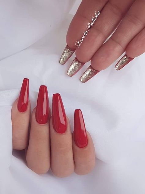 Red nail painted underneath Underneath Nail Painted, Red Nails Black Underneath, Nails Painted Underneath, Red Nails Underneath, Nails With Underneath Painted, Gold Bottom Nails, Red Underneath Nails, Glitter Bottom Nails, Red Bottom Nails Coffin