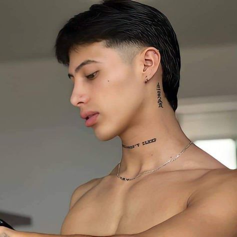 Taper Fade Short Hair, Mullet Fade, Haircut Selfie, Photo Hijab, Mens Haircuts Short Hair, Burst Fade, Men Haircut Curly Hair, Foto Random, Asian Haircut