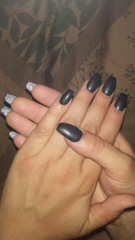 Black matte coffin shape with glitter underneath ❤ love my nails! Black Nails With Glitter Underneath, Black Matte Coffin, Coffin Nails Designs Summer, Collage Backgrounds, Sophisticated Nails, Black Nails With Glitter, Gel Nail Removal, Nails With Glitter, Coffin Nails Matte