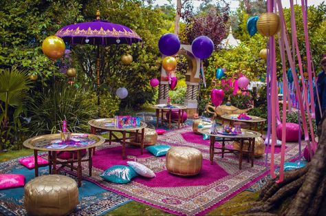 Arabic Night Party Ideas, Moroccan Theme Decor, Arabic Night, Moroccan Theme Party, Arabian Party, Arabian Nights Theme, Arabian Nights Party, Jasmine Party, Mehendi Decor Ideas