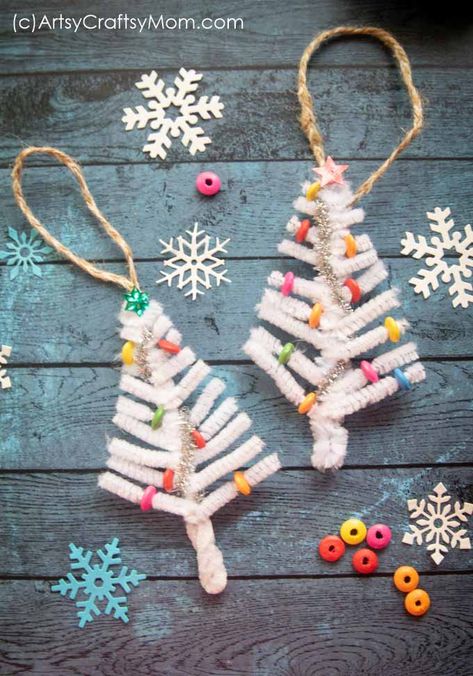 Christmas Crafts Pipe Cleaners, Pipe Cleaner Christmas Tree, Pipe Cleaner Christmas, Christmas Tree Ornament Crafts, Ornament Craft, Christmas Crafts For Kids To Make, Craft Easy, Kids Christmas Ornaments, Pipe Cleaner Crafts