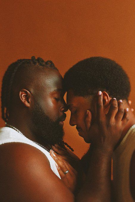 the goof on X: "Engagement photos I took 🥹 I love black gay love https://t.co/tMo9SI7YHt" / X Black And Indian Couple, Black Queer Love, Gay Photoshoot, Mini Museum, Queer Love, I Love Black, Photoshoot Studio, Film Photos, Queer Art