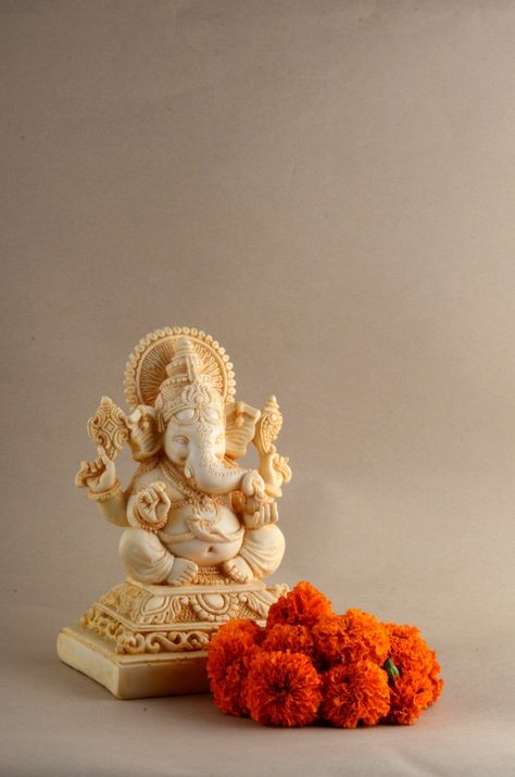 Ganpati Invitation Card, Ganpati Photo Hd, All God Images, Ganpati Bappa Wallpapers, Ganpati Bappa Photo, Ganesha Idol, Shri Ganesh Images, Happy Ganesh Chaturthi Images, Ganesh Chaturthi Images