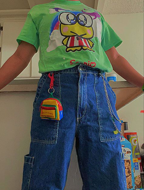 #kidcore #keroppi #sanrio #sanriocore #indie #colorful Sanrio Outfits Masc, Colorful Kidcore Outfits, Simple Kidcore Outfits, Kawaii Kidcore Outfit, Keroppi Clothing, Green Kidcore Outfit, Aesthetic Outfits Kidcore, Casual Kidcore Outfits, Masc Kidcore