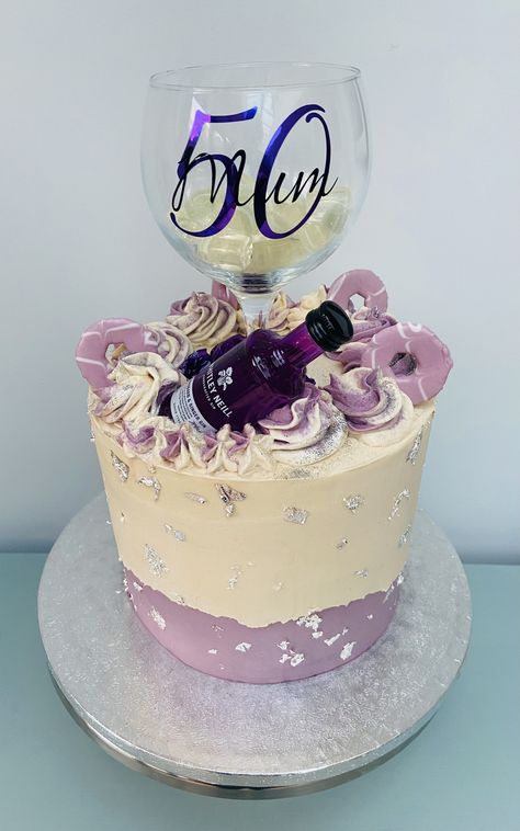 Lilac, silver leaf, rhubarb gin cake with russian buttercream Alcohol Cake Ideas For Women, Gin Birthday Cake Ideas, Wine Themed Cakes Ideas, Wine Cake Designs, 50th Birthday Ideas For Women Cakes, 50 Birthday Cake Ideas For Women, Wine Theme Cakes, Wine Cakes, Gin Cake