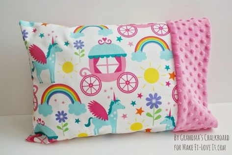 Sewing Pillow Cases, Pillow Cases Tutorials, Pillow Cases Diy, Unicorn Pillow, Toddler Pillowcase, Toddler Pillow, Sewing Machine Feet, Pillowcase Pattern, Beginner Sewing Projects Easy