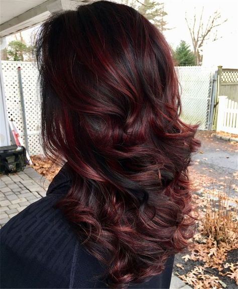 30 Gorgeous Shades Of Burgundy Hair Colors For Your Inspiration - Women Fashion Lifestyle Blog Shinecoco.com Burgundy Hair Dark, Dark Burgundy Hair, Shades Of Burgundy Hair, Wine Hair Color, Burgundy Highlights, Maroon Hair, Honey Blond, Dark Purple Hair, Wine Hair