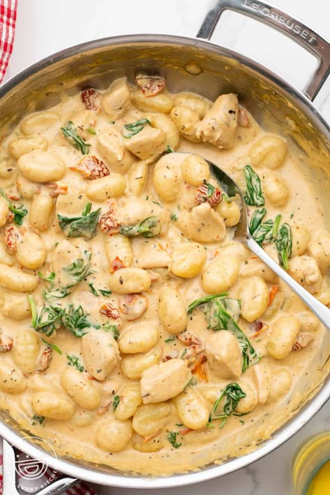 Creamy Chicken and Gnocchi is a delicious one-skillet pasta meal with sundried tomatoes and spinach that you can make in under half an hour. Chicken And Gnocchi Recipes, One Pan Creamy Chicken, Creamy Chicken And Gnocchi, Chicken And Gnocchi, Gnocchi Recipes Easy, Gnocchi Dishes, Little Sunny Kitchen, Gnocchi Pasta, Chicken Cutlet Recipes