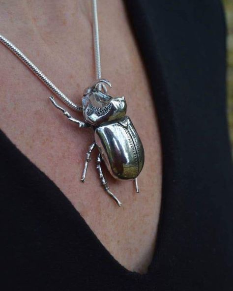 After a long struggle, my first rhinoceros beetle pendant is finally scuttling its way towards its new owner. #emmakeatingjewellery #animaljewellery #beetles #conceptohs Insect Jewelry Design, Rhinoceros Beetle, Beetle Necklace, Neutral Clothing, Wax Carving, Dope Jewelry, Funky Jewelry, Beetles, Jewelry Inspo