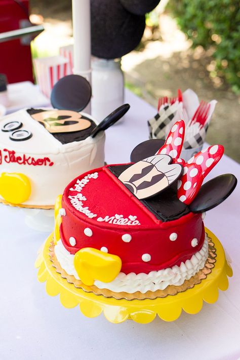 Oh Twodles Birthday For Twins, Mickey And Minnie Birthday Party, Mickey And Minnie Birthday, Minnie Mouse Themed Birthday Party, Shared Birthday Parties, Twin Birthday Themes, Twin Ideas, Twin Birthday Cakes, Twodles Birthday