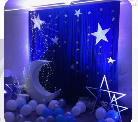 Starry Night Party Theme Ideas, Starry Night Birthday Party Theme, Starry Night Theme Centerpieces, Night In The Stars Prom, Starry Night Table Decorations, Starry Night Prom Photo Backdrop, A Night Among The Stars Theme, Galaxy Themed Decorations, Starry Theme Party