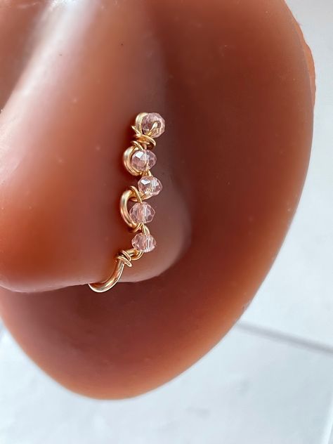 Adjustable Bead wrapped nose cuff Gold plated wire cuff No Nose piercing needed Cuff should be tightened on nostril Cute Nose Piercings, Faux Nose Ring, Nose Ring Jewelry, Nose Cuff, Nostril Ring, Dope Jewelry Accessories, Fake Nose Rings, Wire Cuff, Nail Jewels