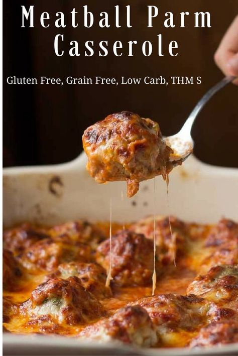 Meatball Parm, Meatballs Baked, Low Carb Grain, Keto Meatballs, Cena Keto, Meatball Casserole, Low Carb Meatballs, Meatball Recipes Easy, Low Carb Casseroles