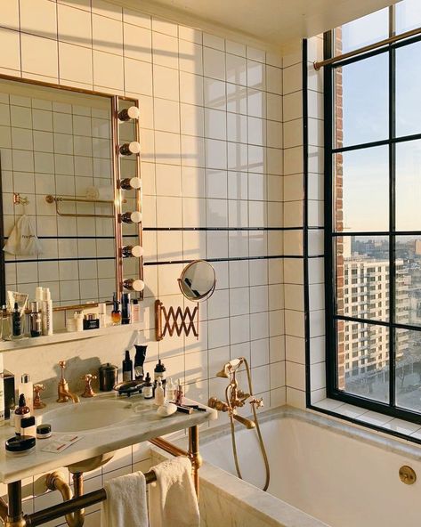 Nyc Apartment Bathroom, Nyc Bathroom, Dream House Aesthetic, Sweet Sunday, Feeling Safe, Bathroom Window, Bathroom Goals, Future Apartment, Apartment Bathroom