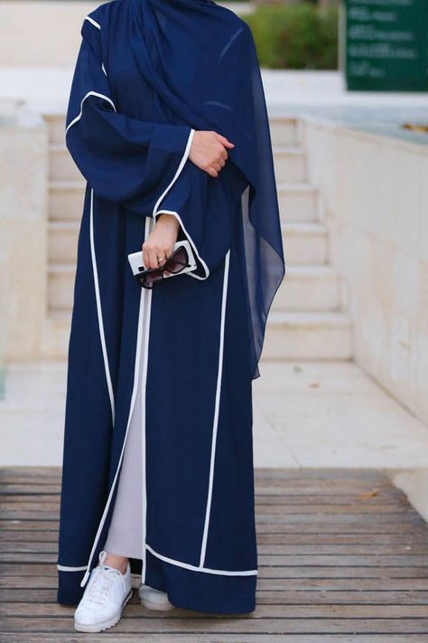 Sport Abaya, Dark Blue Abaya, Modern Islamic Clothing, Blue Abaya, Abaya Online, Abaya Design, Estilo Hijab, Stile Hijab, Dubai Style