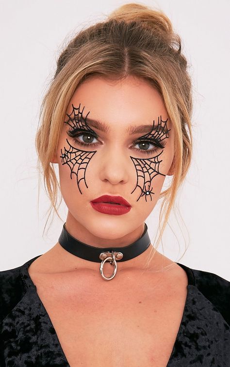 Spider Web Face Stickers Halloween Spider Makeup, Witch Face Paint, Spider Web Makeup, Disfarces Halloween, Maquillage Halloween Simple, Web Face, Spider Makeup, Halloweenský Makeup, Holloween Makeup