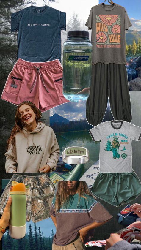 Camping. Outfits trees, granola girl. Campground Outfits For Women, Camp Counselor Aesthetic Outfits, Camp Outfits Aesthetic, Camping Outfits Aesthetic, Summer Camp Aesthetic Outfits, Camp Counselor Outfit, Summer Camping Aesthetic, Camp Counselor Aesthetic, Camping Aesthetic Outfits