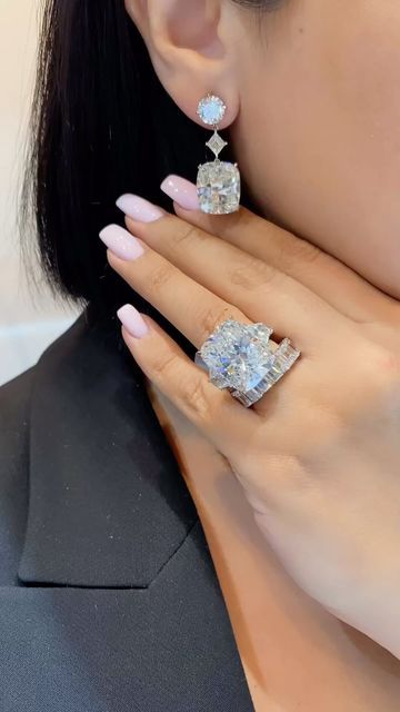 Billionaires Wife, Big Diamond Earrings, Big Diamond Engagement Rings, Big Diamond Rings, Big Engagement Rings, Cushion Cut Diamond Ring, Elongated Cushion, Tanzanite Diamond Ring, Diamond Stacking Rings