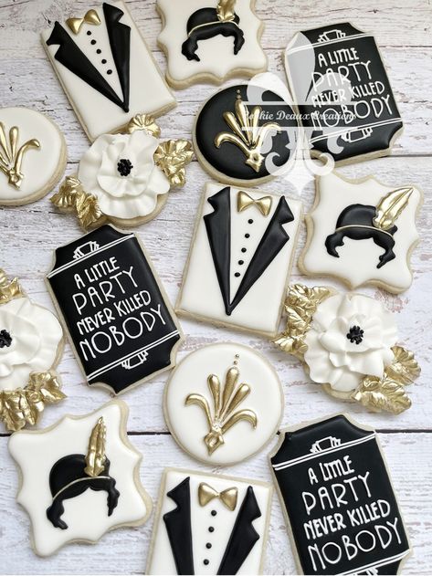 30th Birthday Gatsby Theme, Great Gatsby Treats, Roaring 20s Birthday Party Decor, Roaring 20s Quinceanera, 30th Great Gatsby Birthday, Gabsty Theme Party, Harlem Nights Birthday Cake, Bonnie And Clyde Birthday Theme, Gatsby Cookies Decorated