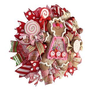 Gingerbread Christmas Wreath, Chocolate Covered Marshmallow, Gingerbread Santa, Pink Cake Pops, Candy Balls, Chocolate Covered Marshmallows, Christmas Sprinkles, Handmade Candy, Chocolate Marshmallows