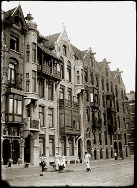 vintage everyday: Amsterdam in Victorian Era – 28 Impressive Vintage Photos of the Capital of Netherlands Before 1900 Tales Of The Unexpected, Visit Amsterdam, Architecture City, I Amsterdam, Van Gogh Museum, Amsterdam Travel, Amsterdam City, City Life, Old Pictures