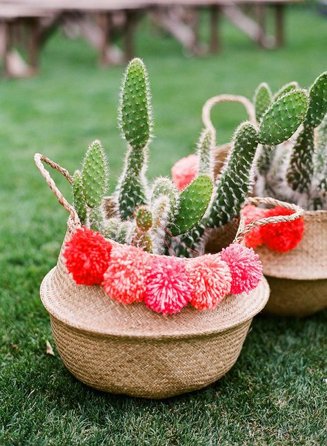 Cactus Wedding Cake, Cactus Decorations, Cactus Centerpiece, Cactus Motif, Cactus Wedding, Bright Boho, Wedding Floral Centerpieces, Cactus Decor, Bright Wedding