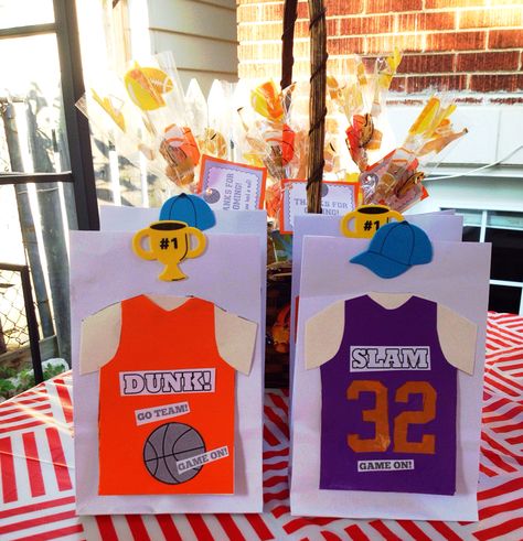 Basketball Theme Party, Basketball Theme, Loot Bags, Slam Dunk, Theme Party, Party Themes, Party Ideas, Basketball, Birthday