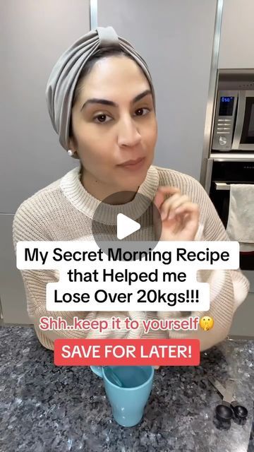 Shai ❤️ #ThatTurbanGirl on Instagram: "You ask and you shall receive! My morning water recipe thats really helped me lose weight but also helps my bloating, constipation, has helped boost my immune system! Let me know if you try it!  #weightlossdrink #hotwatertherapy #hotwaterbenefits  #postpartumweightloss #blackseedoil #postpartumweightlossjourney #howtolosebellyfat #mumweightloss #blackseedoilbenefits #blackseedoilweightloss" Fat Burning Teas Lose Belly, Extreme Bloated Belly, Tea For Debloating, How To Feel Less Bloated, How Lose Water Weight Overnight Overnight, Diy Flavored Water, Hot Water Benefits, Bloated Belly Remedies, Booster Juice