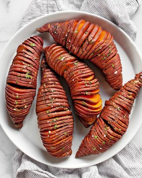 Paige Adams | Last Ingredient on Instagram: "These hasselback sweet potatoes are brushed with a mix of fresh rosemary, garlic and olive oil. With just 8 ingredients they are a simple side dish. Recipe link in profile. . Tap @lastingreident for link to recipe or search "hasselback sweet potatoes" on lastingredient.com" Vegetarian Side Dish Recipes, Hasselback Sweet Potatoes, Autumn Recipes Vegetarian, Garlic And Olive Oil, Knife Skills, Rosemary Garlic, Fall Cooking, Vegetarian Appetizers, Bowl Of Soup