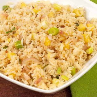 Instant Pot White Rice, Pineapple Rice Recipes, Pineapple Rice, Chopped Pineapple, Pineapple Recipes, Fresh Pineapple, Jasmine Rice, White Rice, Fish Sauce