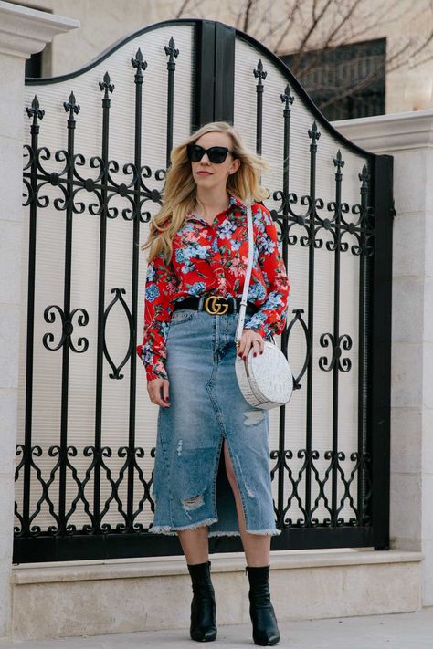 Spring Mood: Floral Blouse & Denim Pencil Skirt: floral print blouse with Gucci belt, denim pencil skirt and sock boots spring outfit, how to wear a denim skirt Boots Spring Outfit, Circle Handbag, Gucci Outfit, Skirts Outfits, Spring Mood, Sock Boots, Denim Pencil Skirt, Cold Weather Fashion, Denim Blouse