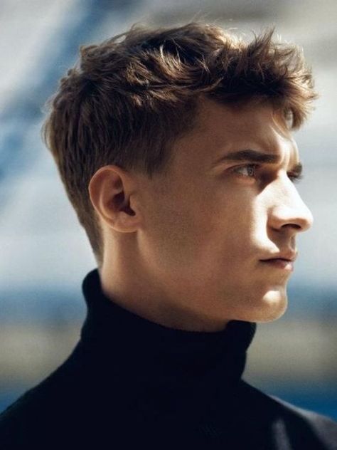 Top 17 Short Men's Haircuts for 2024: Stylish Trends and Modern Looks Mens Haircuts Straight Hair, Young Men Haircuts, Mens Haircuts Short Hair, Men Haircut Curly Hair, Mens Hairstyles Medium, Wavy Hair Men, Mens Hairstyles Thick Hair, Men's Short Hair, Men Haircut Styles