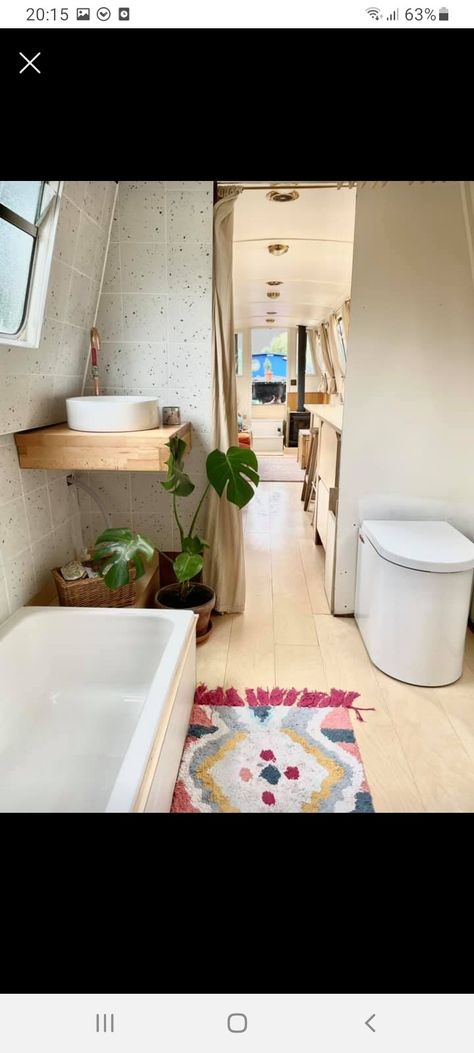 Narrow Boat Bathroom, Narrowboat Interiors Inspiration, Narrowboat Bathroom, Boat Bathroom, Narrowboat Life, Canal Boat Interior, Narrowboat Interiors, Boat Interior Design, Boat House Interior