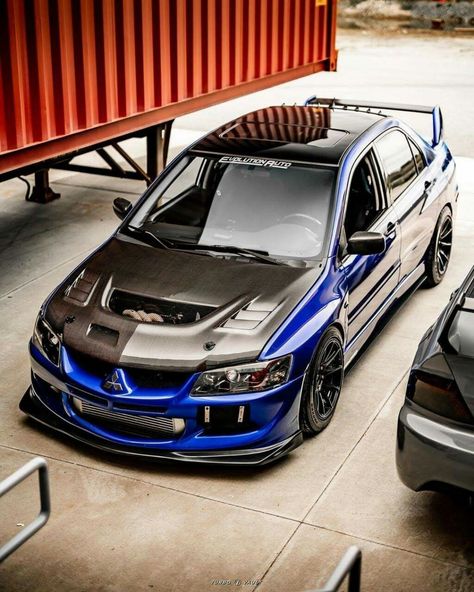 #lovemitsubishi#blaxk and blue#evo9 Evo Car, Mitsubishi Evo 8, Evo 3, Evo 9, Evo 8, Mitsubishi Lancer Evo, Mobil Drift, Mitsubishi Cars, Lancer Evo