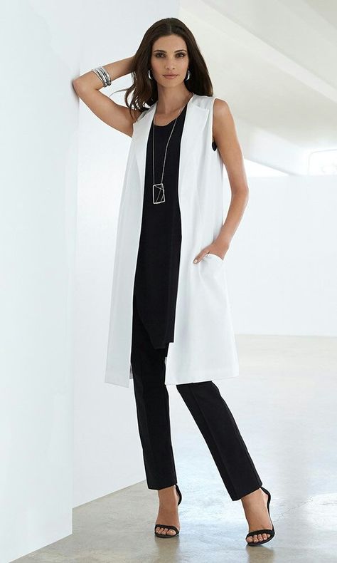 Long Vest Outfit, White Vest Outfit, Vest Outfits For Women, Elegant Work Outfits, Vetements Clothing, Sleeveless Blazer, Long Vest, Long Vests, Modieuze Outfits