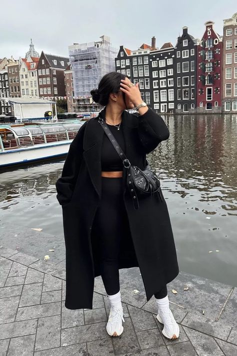 Germany Outfits Winter, Sporty Lifestyle, Look Legging, Winter Fashion Outfits Casual, Effortlessly Chic Outfits, Neue Outfits, Ținută Casual, Looks Chic, Outfit Inspo Fall