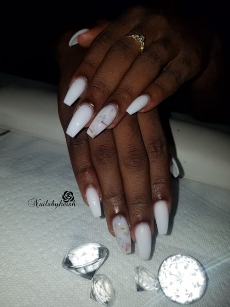 Milky White Nails With Design Almond, Milk Bath Nails Acrylic, Milky White Marble Nails, Milk Nails Design, White Powder Nails, Milk White Nails Design, Creamy White Nails, White Milky Nails, Milky White Nails Acrylic