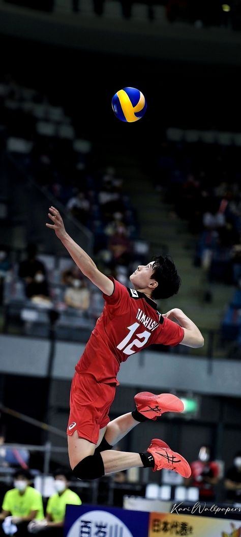 Volleyball Images, Ran Takahashi, Volleyball Photography, Volleyball Wallpaper, Japan Volleyball Team, Volleyball Quotes, Haikyuu Volleyball, Volleyball Drills, Volleyball Pictures