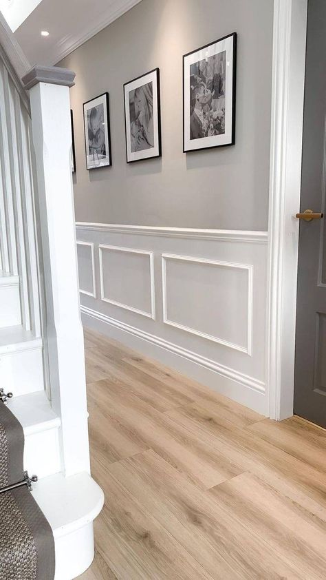 Wainscoting Ideas, Narrow Hallway Decorating, Home Hall Design, Hallway Designs, Hallway Design, Hall Decor, Hall Design, Home Entrance Decor, Wainscoting