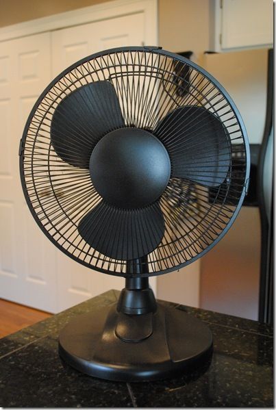 Spray Paint Fan, Fan Makeover, Pottery Barn Look, Bronze Spray Paint, Paint Pottery, White Fan, Painted Fan, Vintage Fan, Furniture Cheap