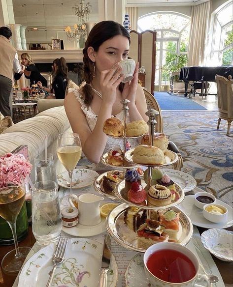 A Woman, Tea, Drinks