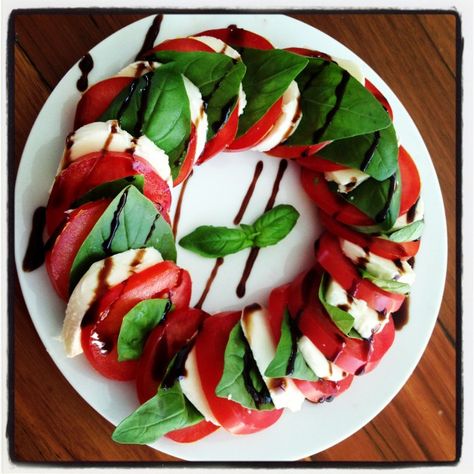 Tomato and Bocconcini Salad - Real Recipes from Mums Tomato Bocconcini Salad, Bocconcini Salad, Baking Dish Recipes, Christmas Salads, Tummy Yummy, Holiday Party Foods, Xmas Food, Lunch Salads, Balsamic Glaze