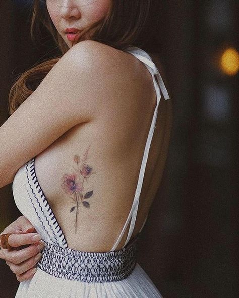 Lisianthus… | Instagram Lisianthus Tattoo, Colorful Flower Tattoo, J Tattoo, Rose Flower Tattoos, Tulip Tattoo, Ankle Bracelet Tattoo, Watercolor Tattoo Flower, Flower Tattoo Sleeve, Make Tattoo